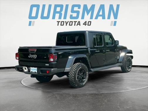 2021 Jeep Gladiator Overland