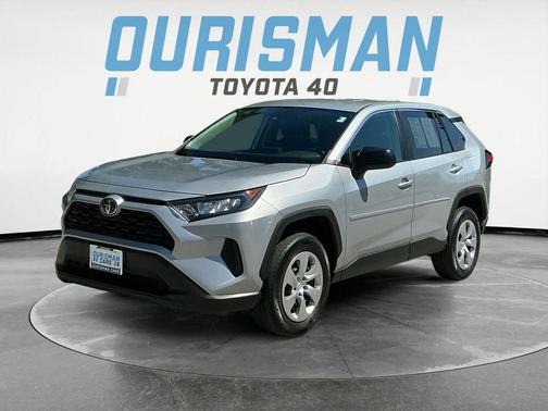 Silver Sky Metallic 2022 Toyota RAV4 LE
