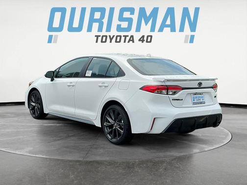 Ice 2026 Toyota Corolla SE