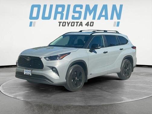 2025 Toyota Highlander Hybrid XLE