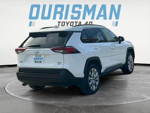 2019 Toyota RAV4 XLE Premium