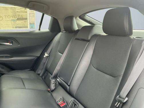 2025 Toyota Prius L