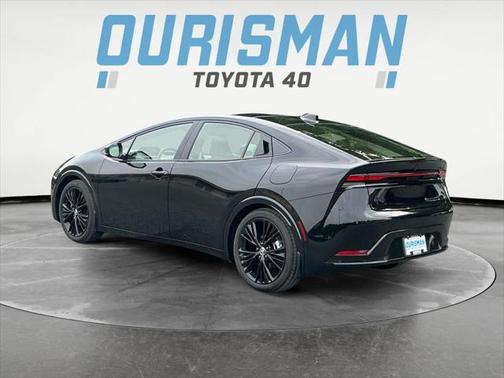 2025 Toyota Prius L