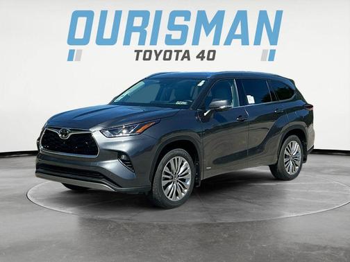 2025 Toyota Highlander Hybrid Platinum