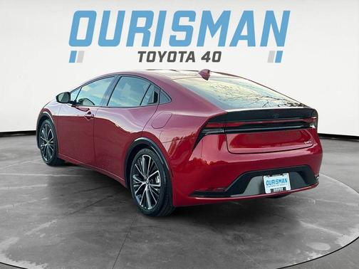 2025 Toyota Prius XLE