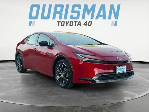 2025 Toyota Prius XLE