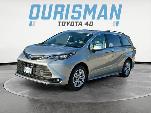 2025 Toyota Sienna XLE 7 Passenger