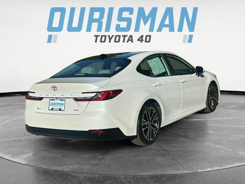 2025 Toyota Camry XLE