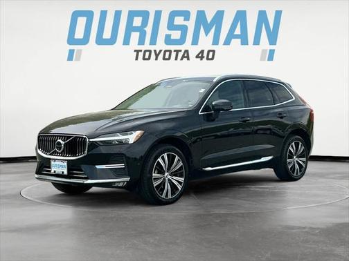 2022 Volvo XC60 B5 Inscription