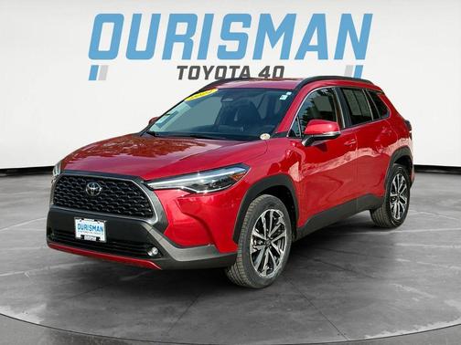 2024 Toyota Corolla Cross XLE