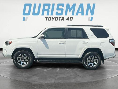 2023 Toyota 4Runner TRD Off Road