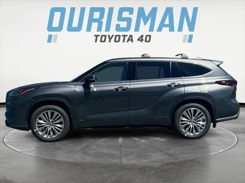 2025 Toyota Highlander Hybrid Platinum