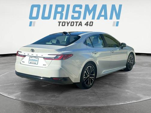 2025 Toyota Camry XLE