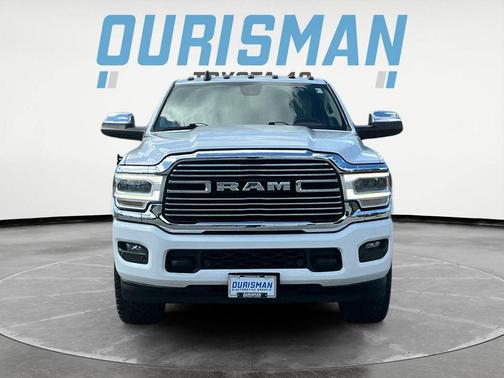 2021 RAM 3500 Laramie Crew Cab 4x4 8' Box