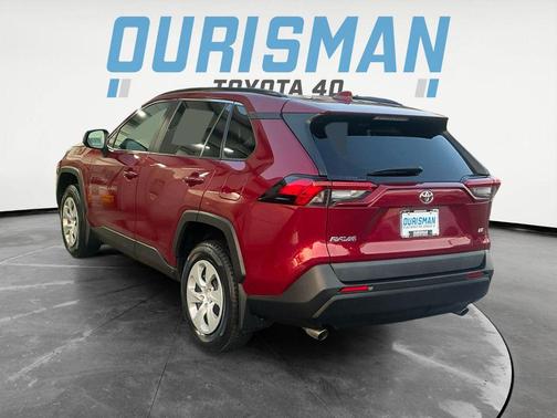 2019 Toyota RAV4 LE