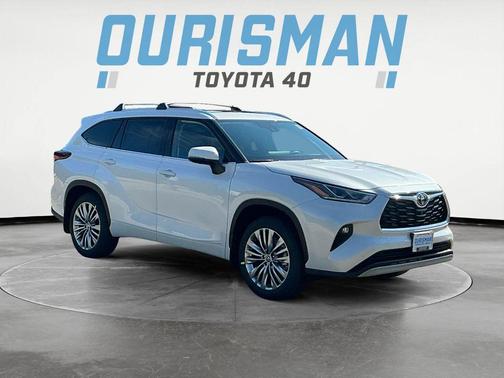 2025 Toyota Highlander Hybrid Platinum