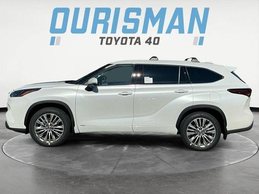 2025 Toyota Highlander Hybrid Platinum