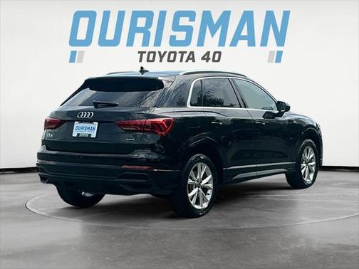 2024 Audi Q3 Premium 45 TFSI S line quattro Tiptronic