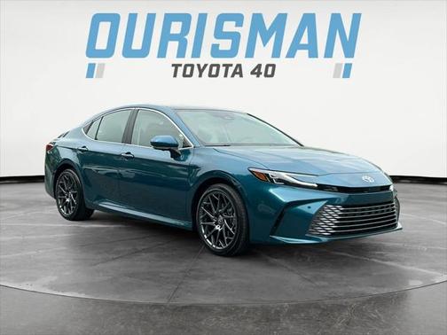 2025 Toyota Camry XLE
