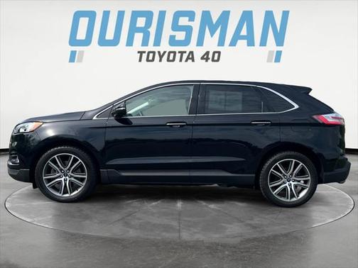 2020 Ford Edge Titanium