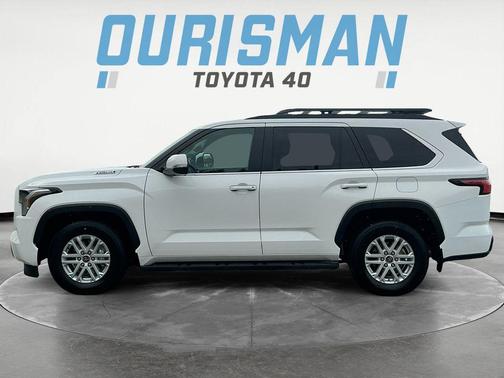 2024 Toyota Sequoia SR5
