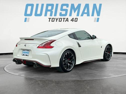 2020 Nissan 370Z NISMO