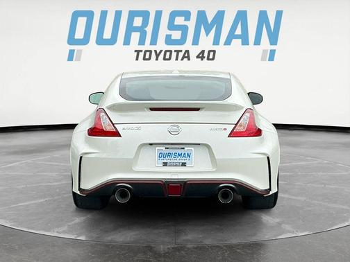 2020 Nissan 370Z NISMO