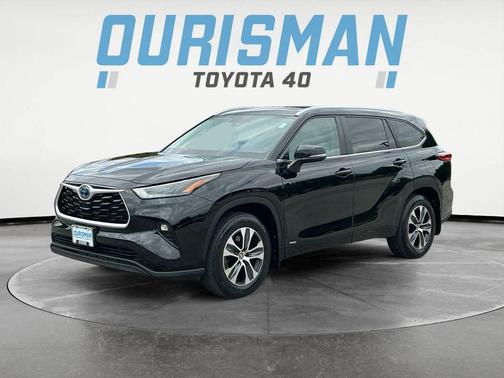 2023 Toyota Highlander Hybrid XLE