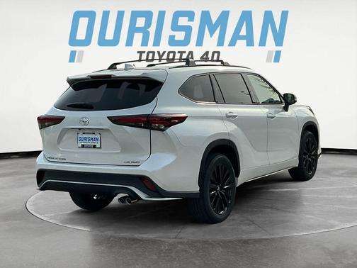 2026 Toyota Highlander XSE