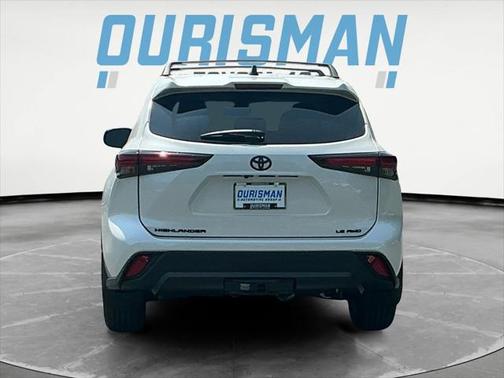 2025 Toyota Highlander LE