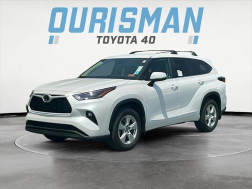 2025 Toyota Highlander LE
