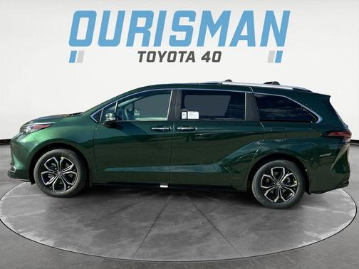 2025 Toyota Sienna Platinum