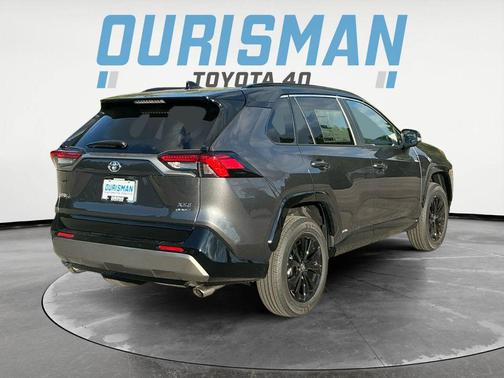 2025 Toyota RAV4 Hybrid SE