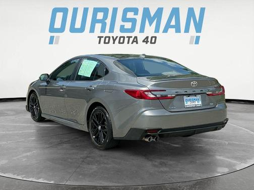 Heavy Metal 2025 Toyota Camry SE
