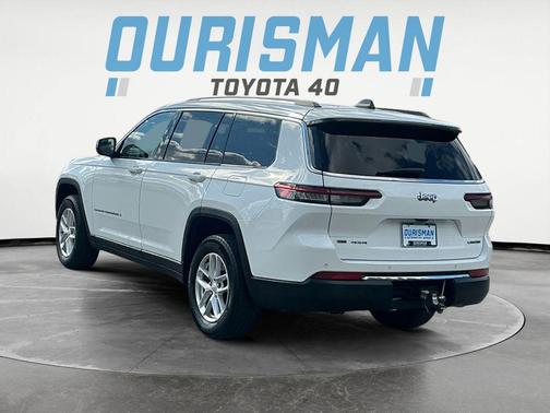 2022 Jeep Grand Cherokee L Laredo