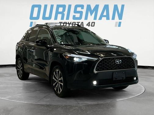 2024 Toyota Corolla Cross XLE