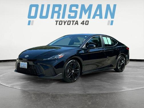 Midnight Black Metallic 2025 Toyota Camry SE