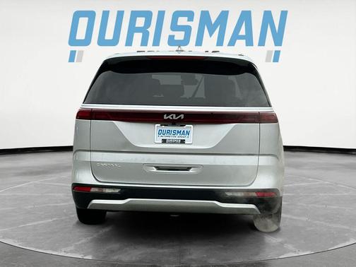 2023 Kia Carnival LX