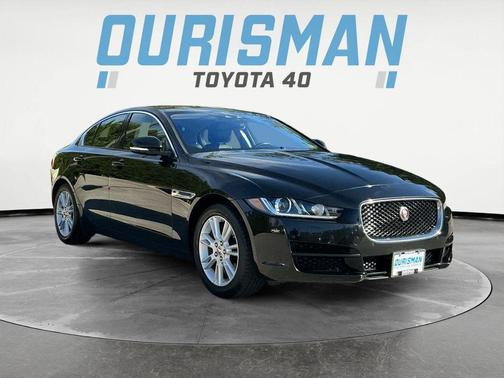 2017 Jaguar XE 25t Premium