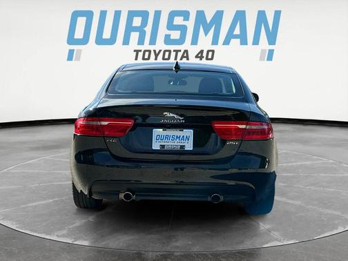 2017 Jaguar XE 25t Premium