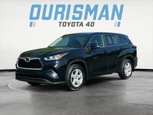 2024 Toyota Highlander LE