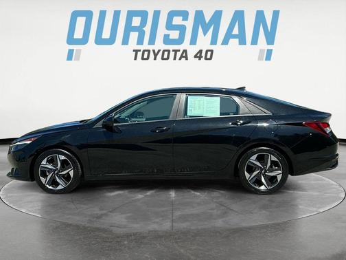 Phantom Black 2023 Hyundai ELANTRA SEL
