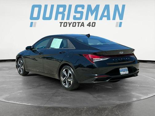 Phantom Black 2023 Hyundai ELANTRA SEL