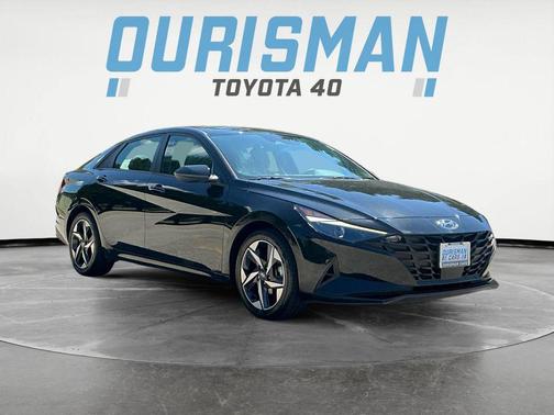 Phantom Black 2023 Hyundai ELANTRA SEL