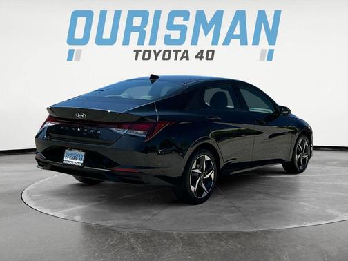 Phantom Black 2023 Hyundai ELANTRA SEL