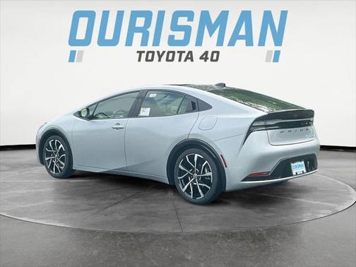2025 Toyota Prius L