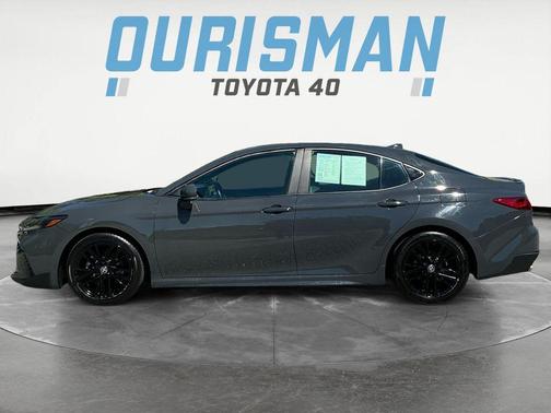 Underground 2025 Toyota Camry SE