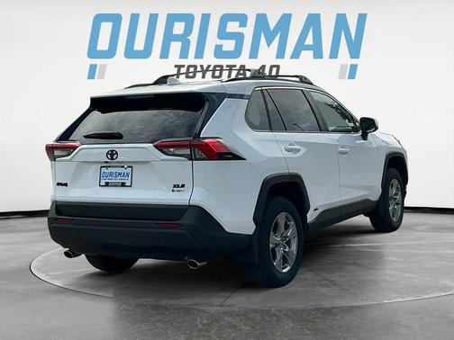 2025 Toyota RAV4 Hybrid XLE