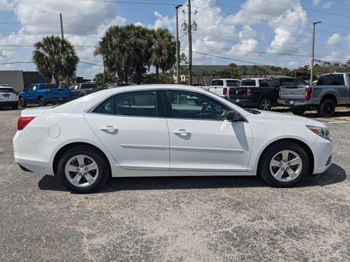 2015 Chevrolet Malibu 1LS