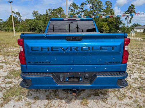 2023 Chevrolet Silverado 1500 Custom